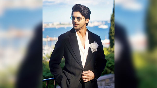 Taha Shah Badussha awarded 'Influential Actor of the Year' at Cannes